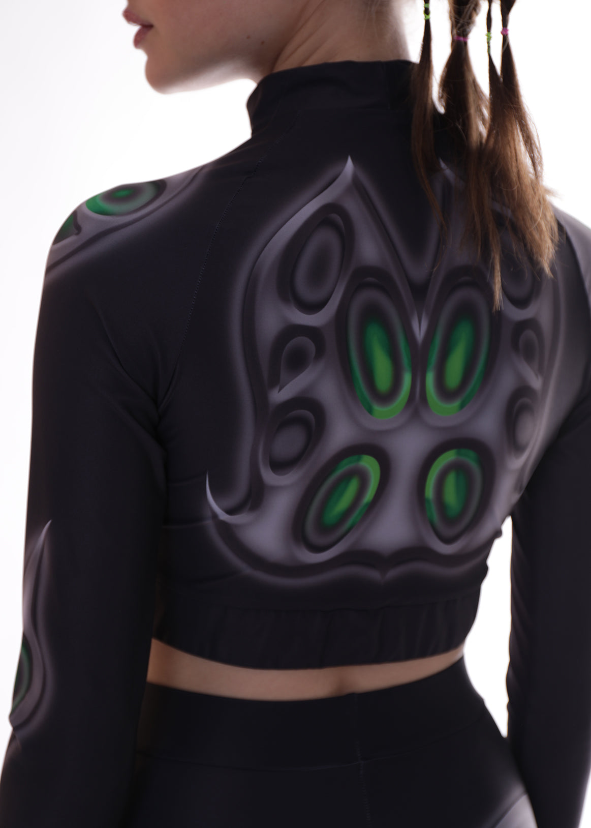 GRAPHIC ARMOUR CROP-TOP